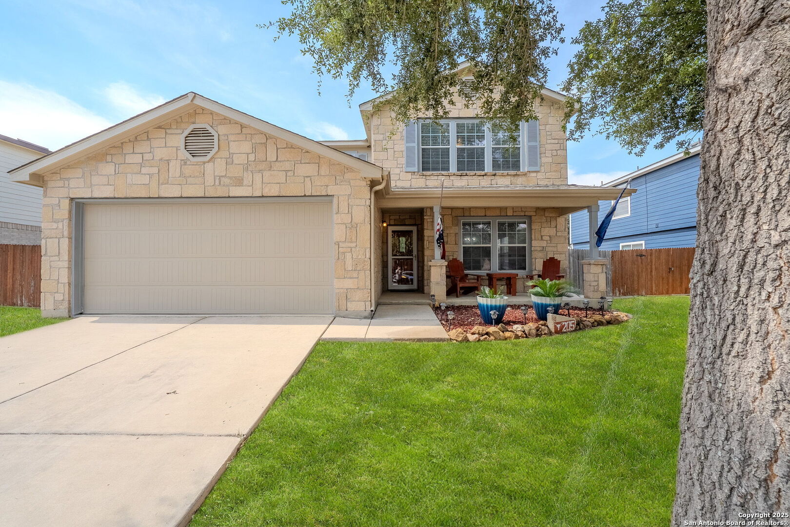 property viewer photo 1