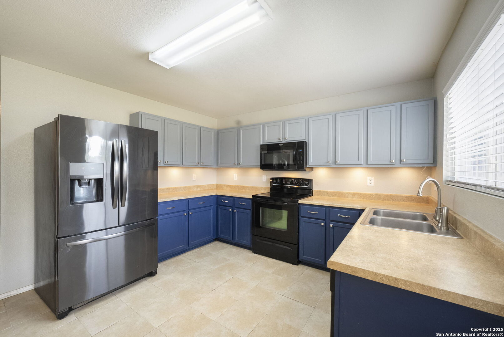property viewer photo 17