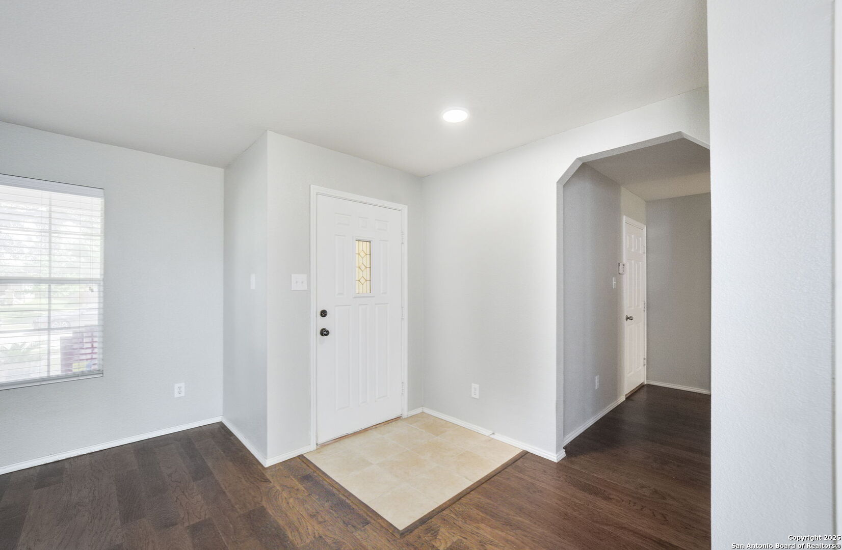 property viewer photo 5