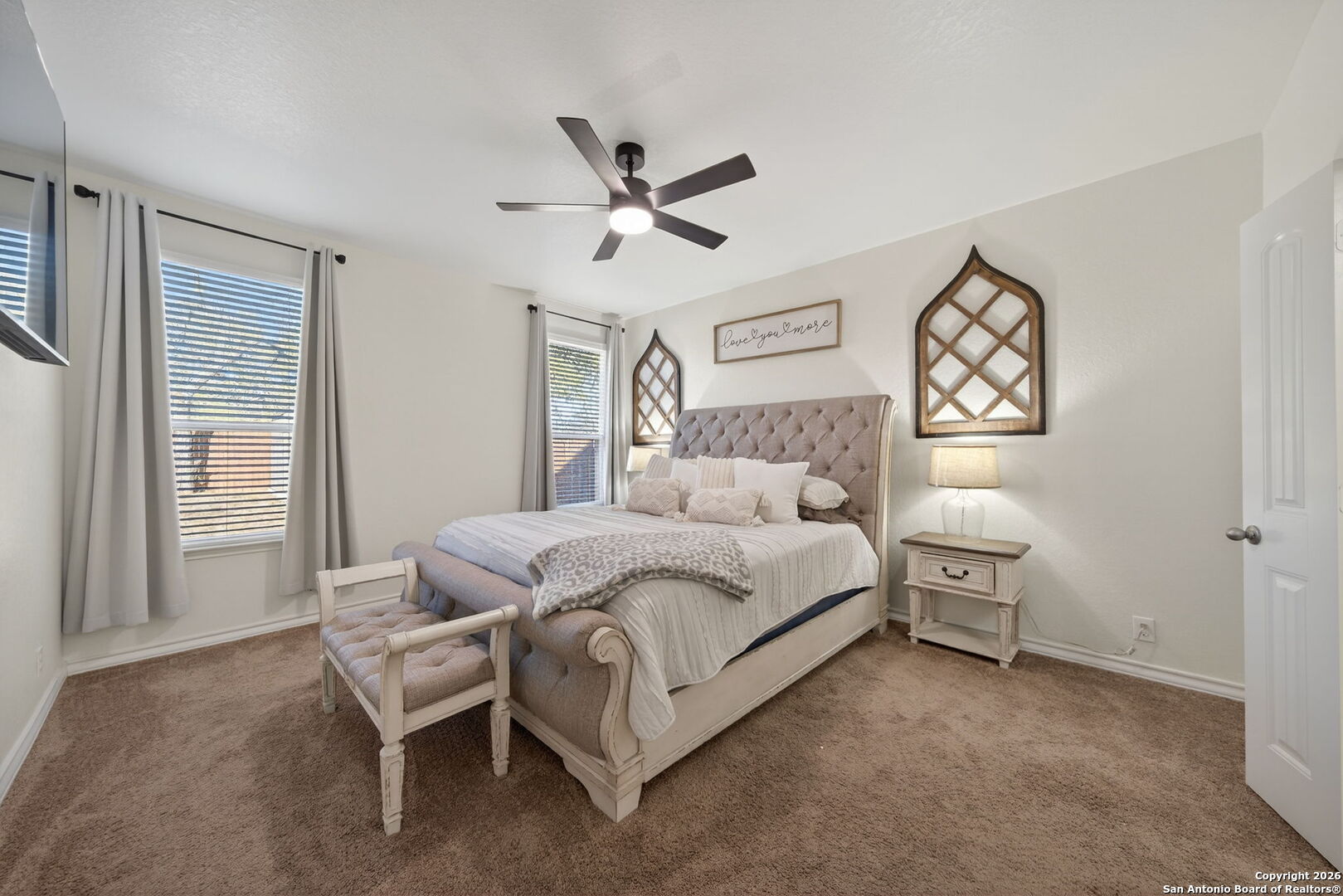 property viewer photo 16