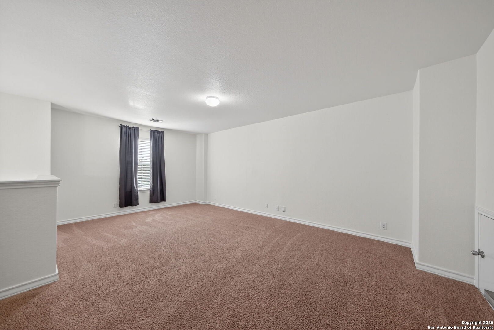 property viewer photo 21