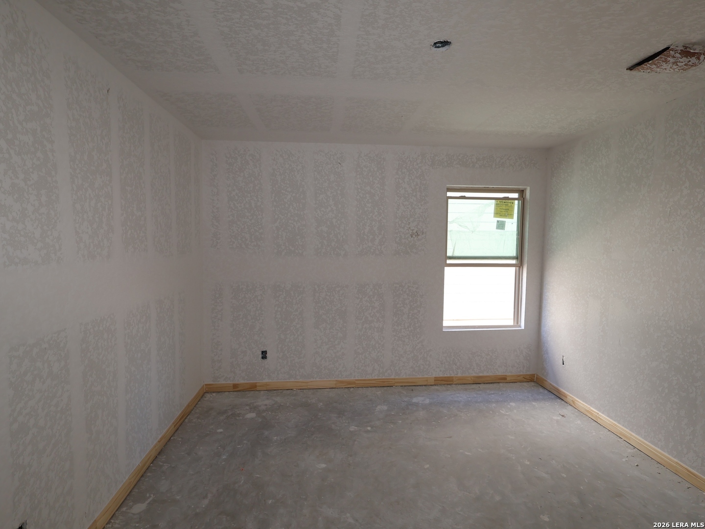 property viewer photo 24