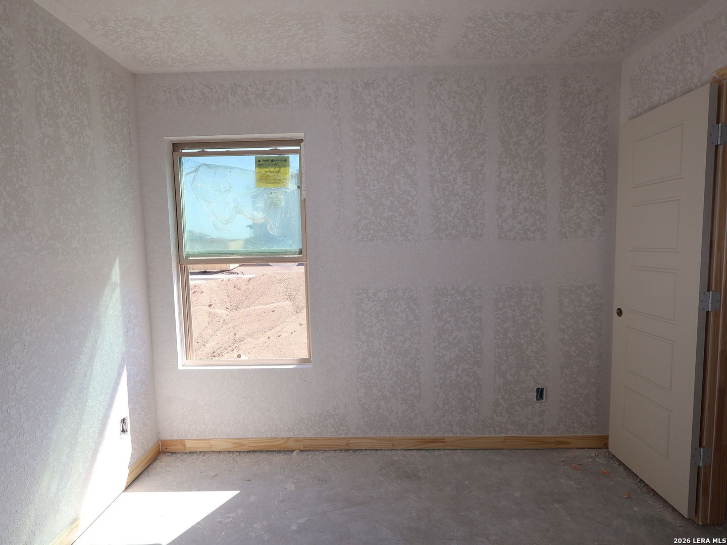 property viewer photo 26