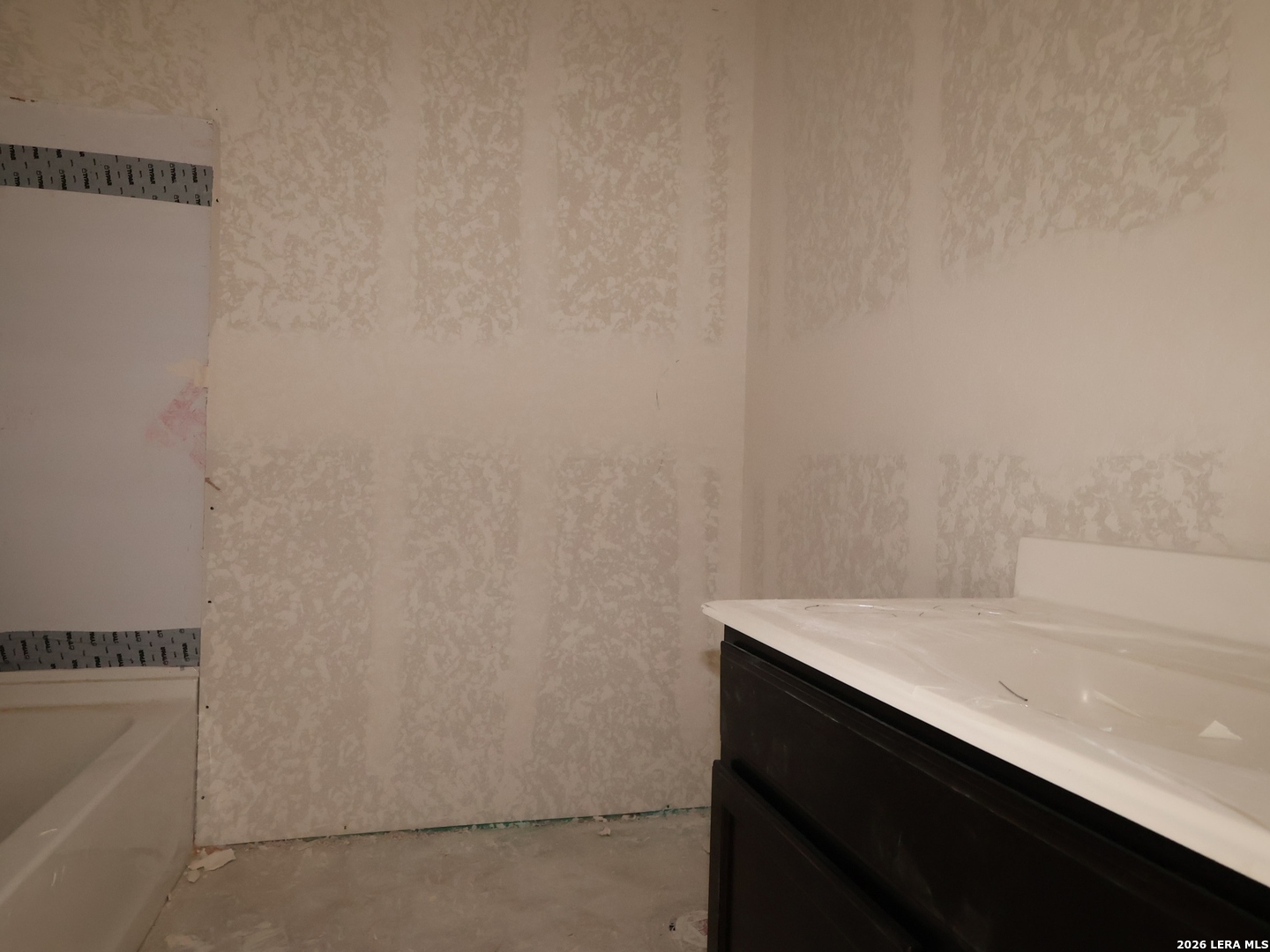 property viewer photo 27