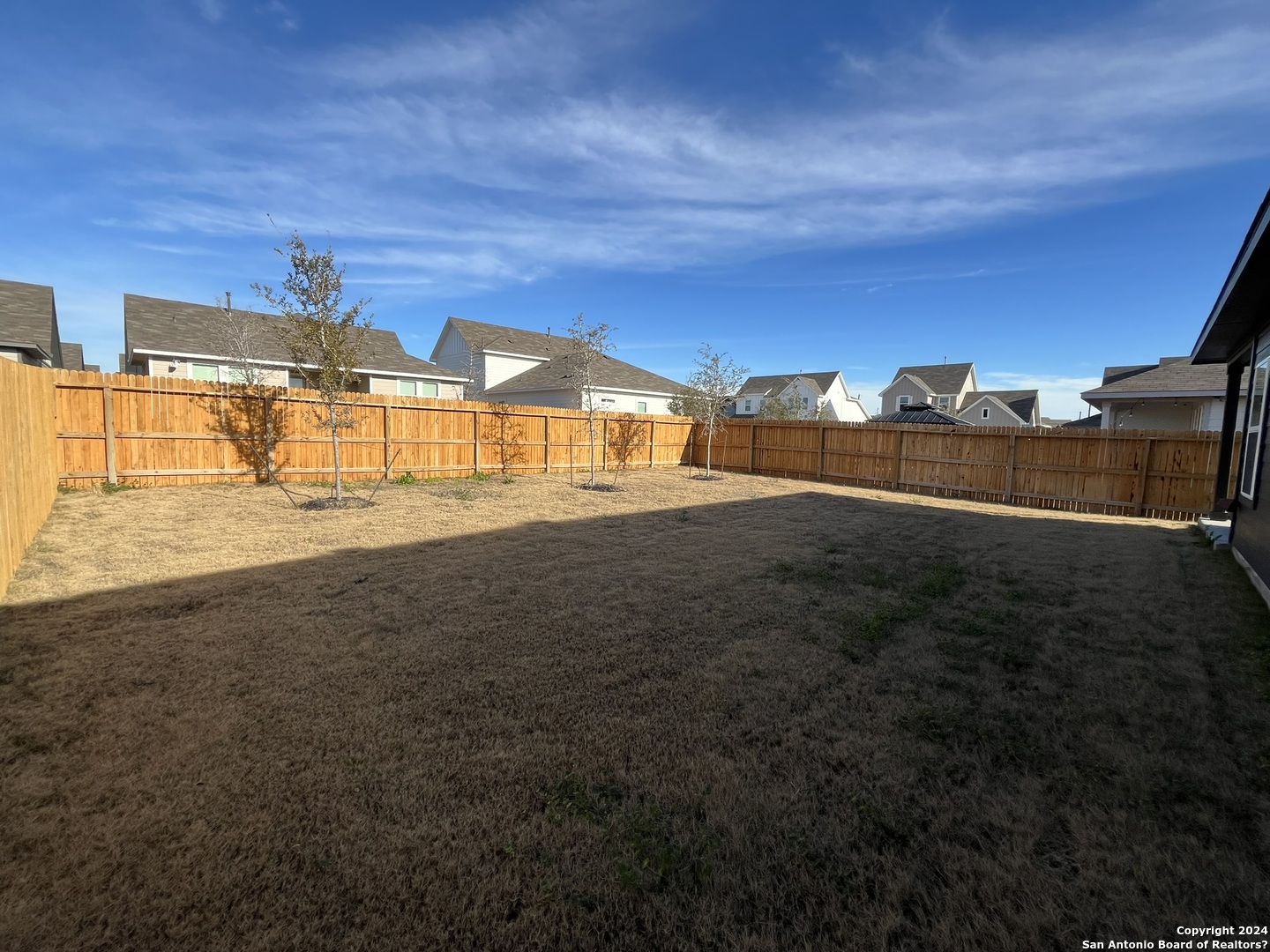 property viewer photo 31