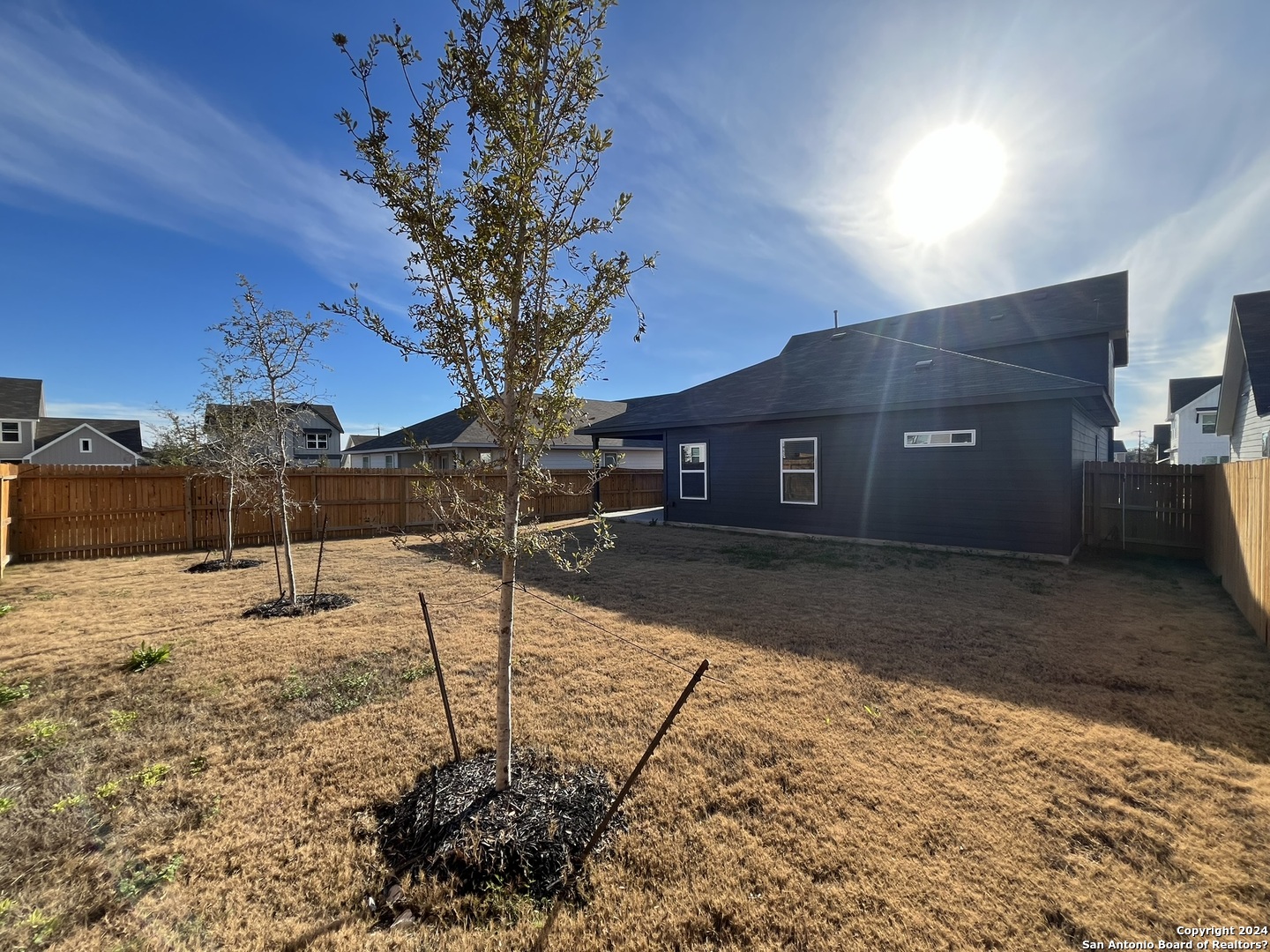 property viewer photo 32