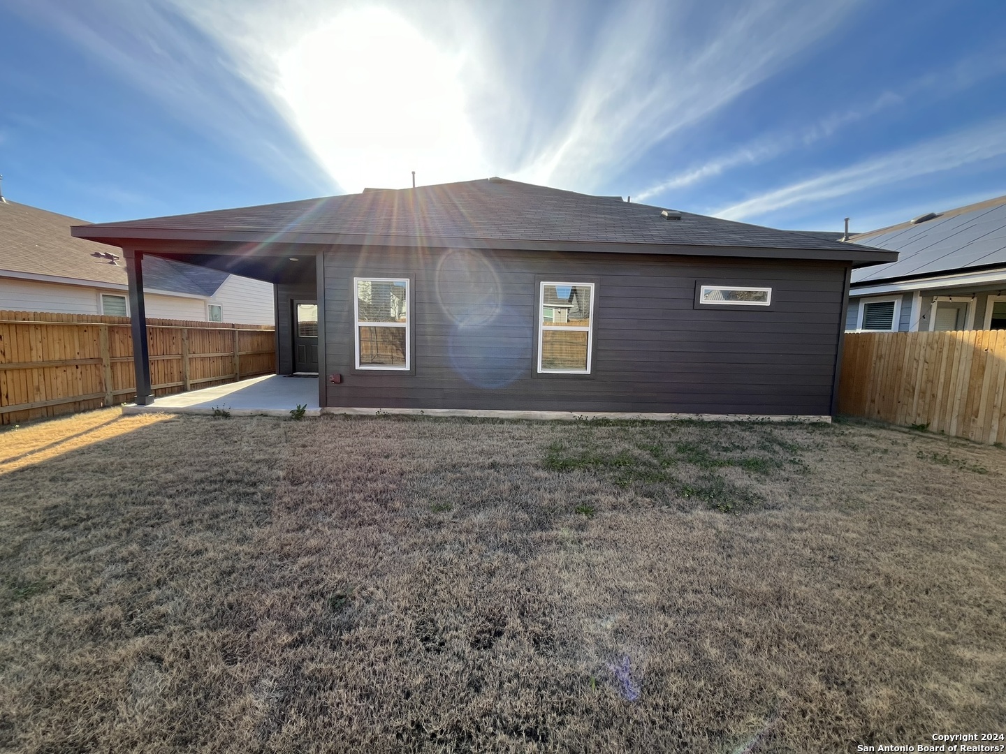 property viewer photo 37