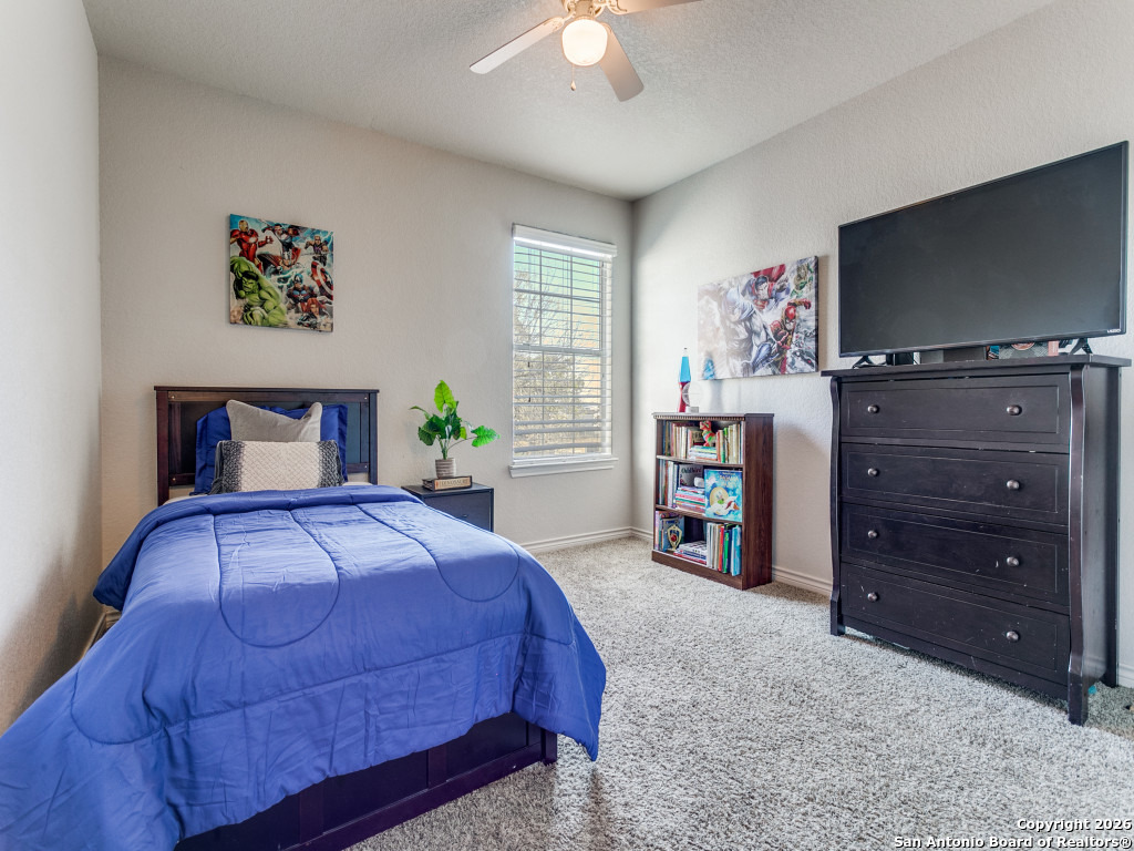 property viewer photo 11