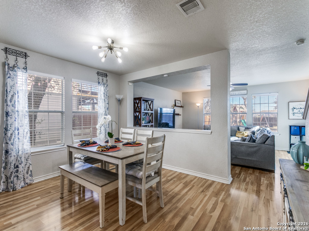 property viewer photo 2