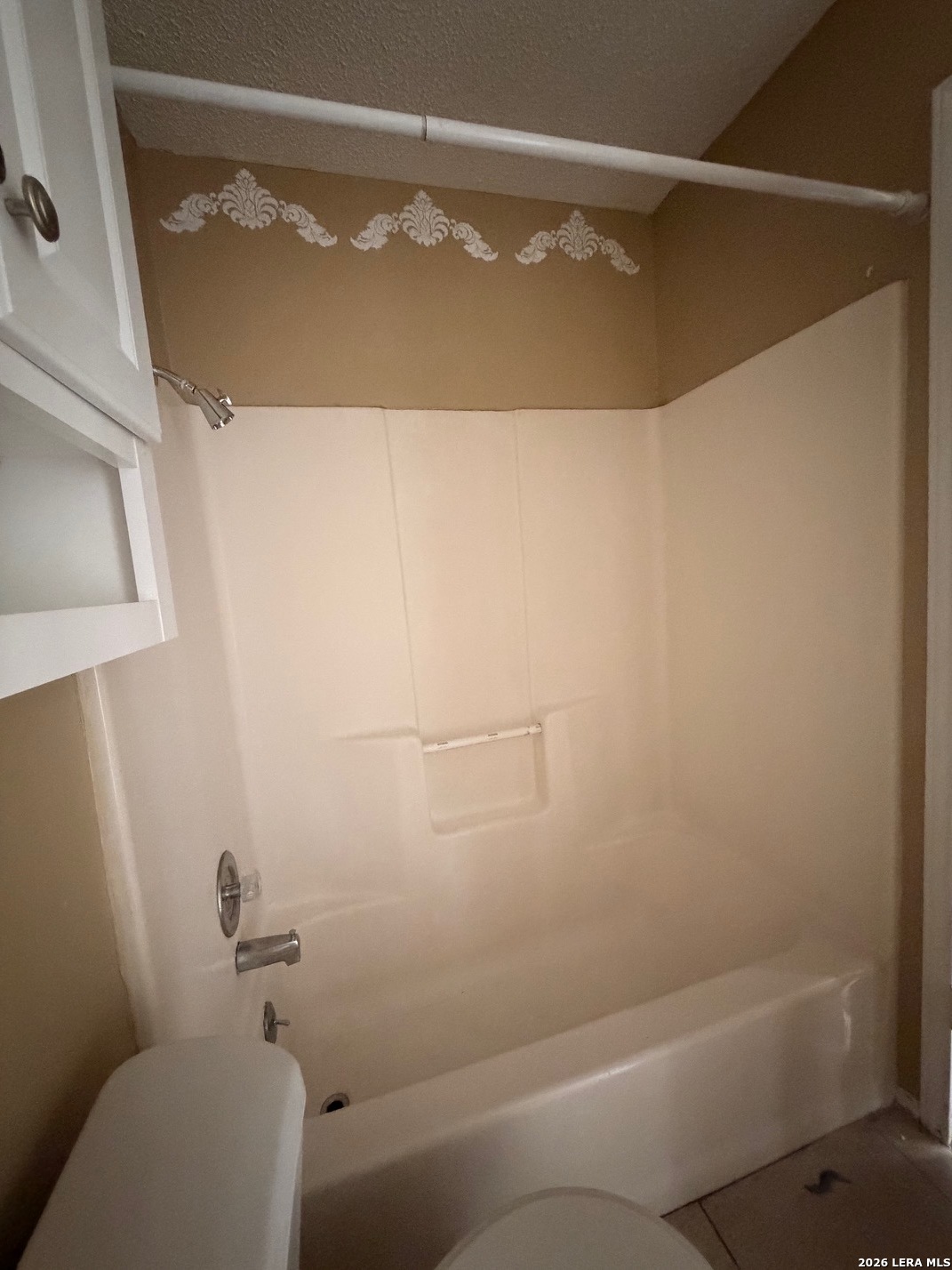 property viewer photo 9