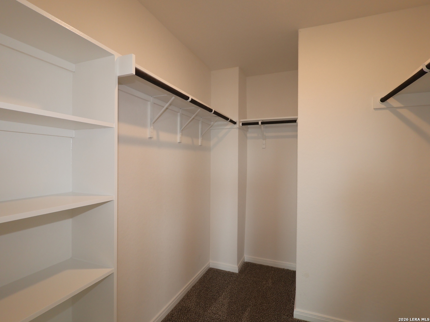 property viewer photo 12