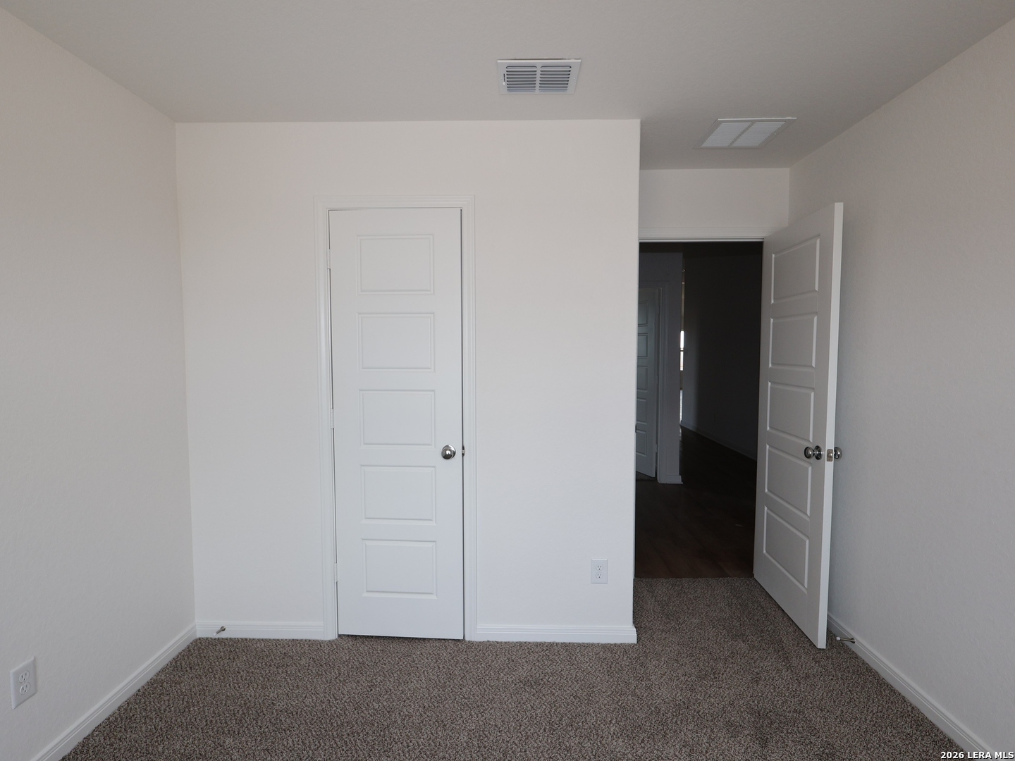 property viewer photo 21