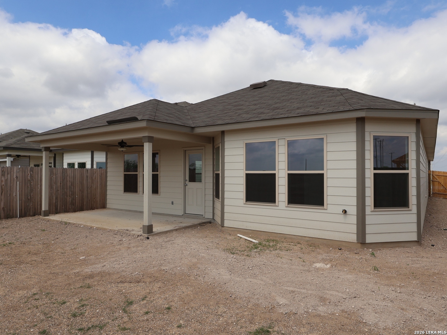 property viewer photo 26