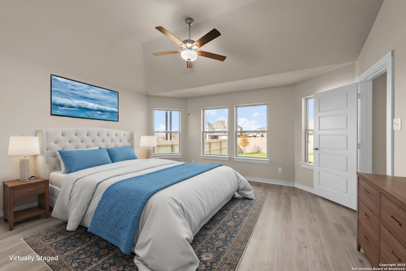 property viewer photo 7