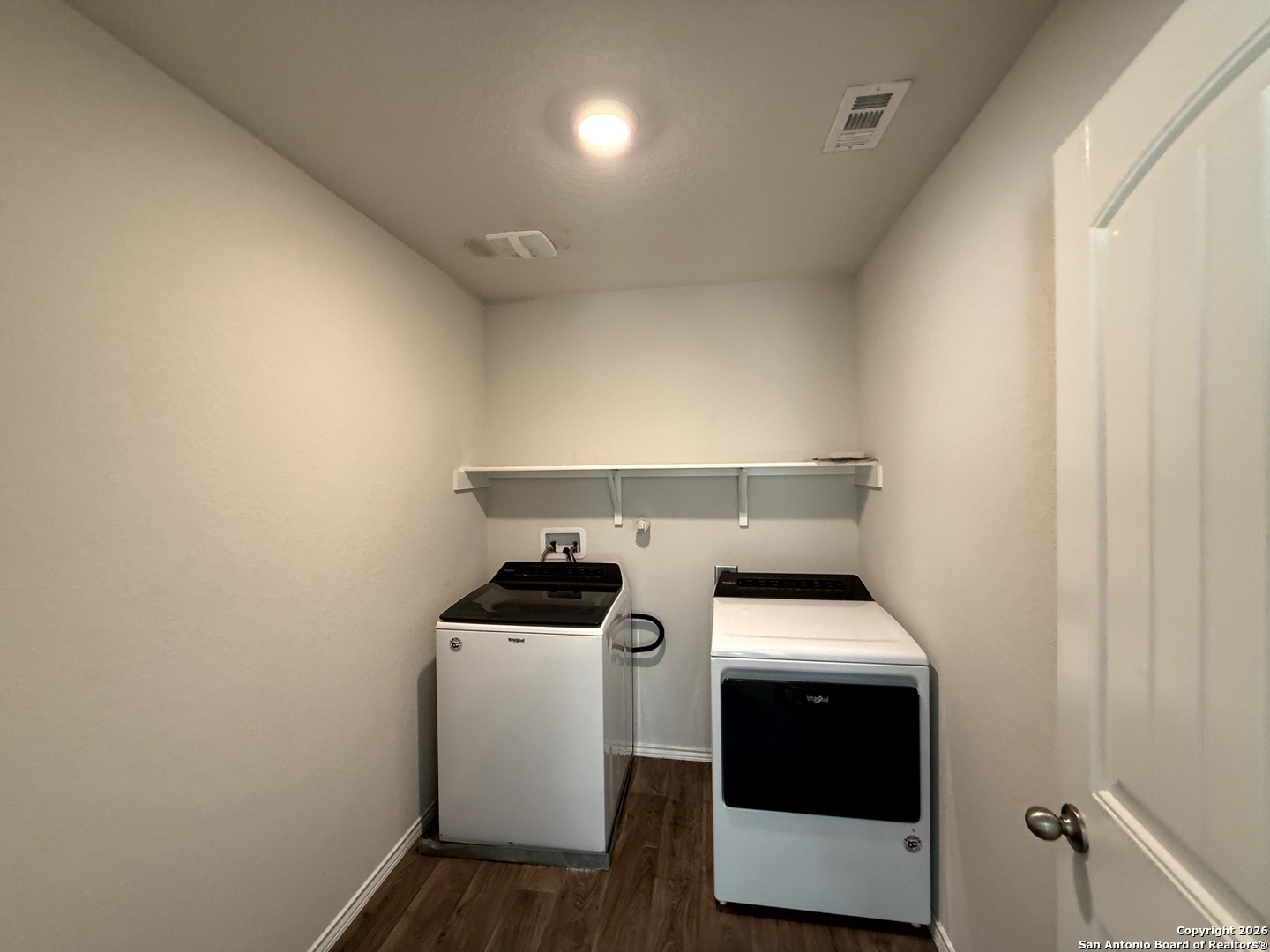 property viewer photo 15