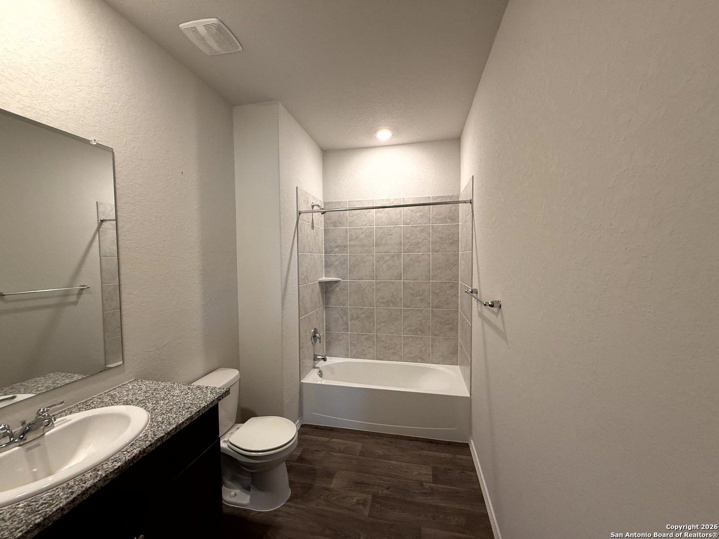 property viewer photo 17