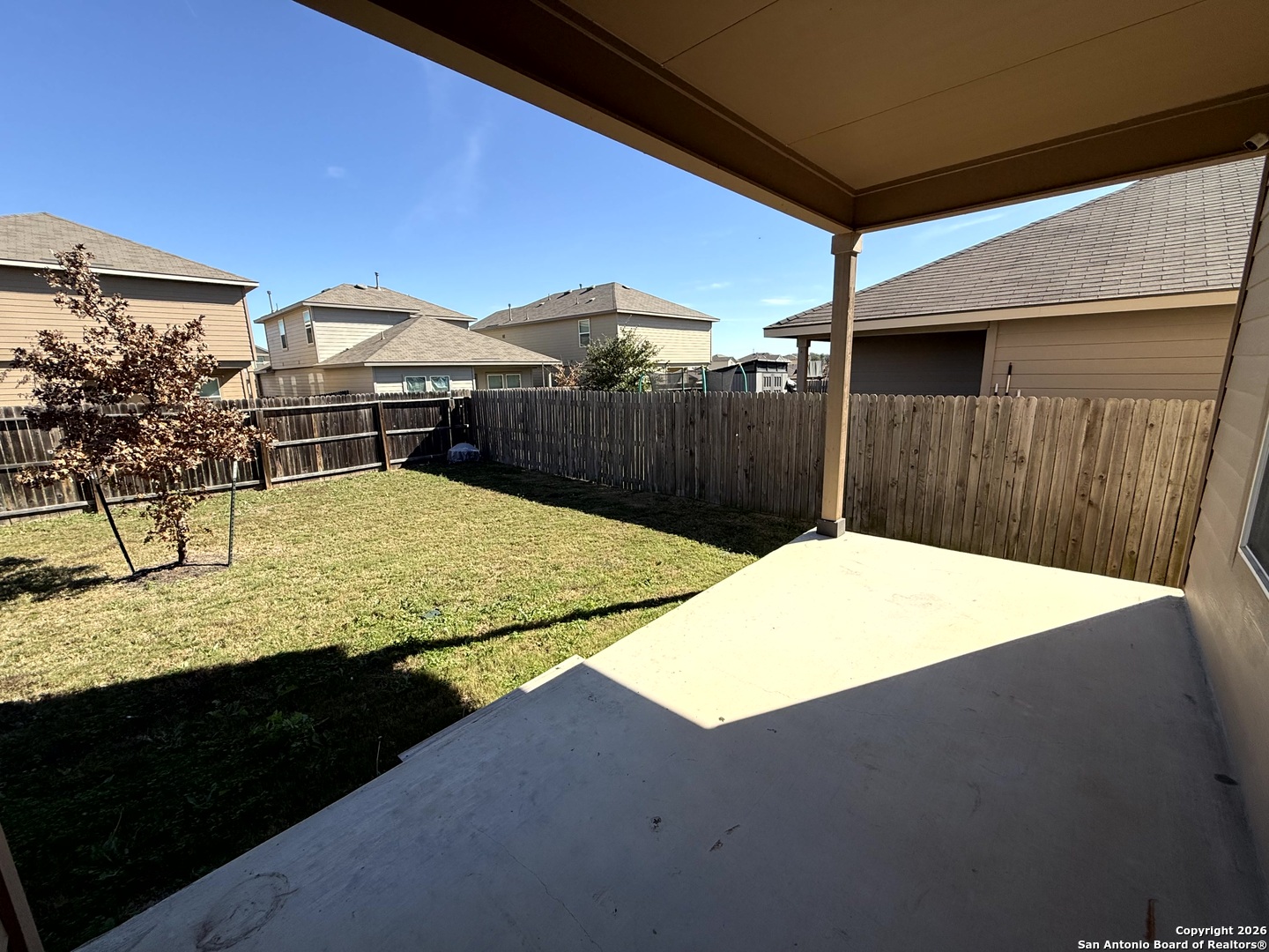 property viewer photo 18