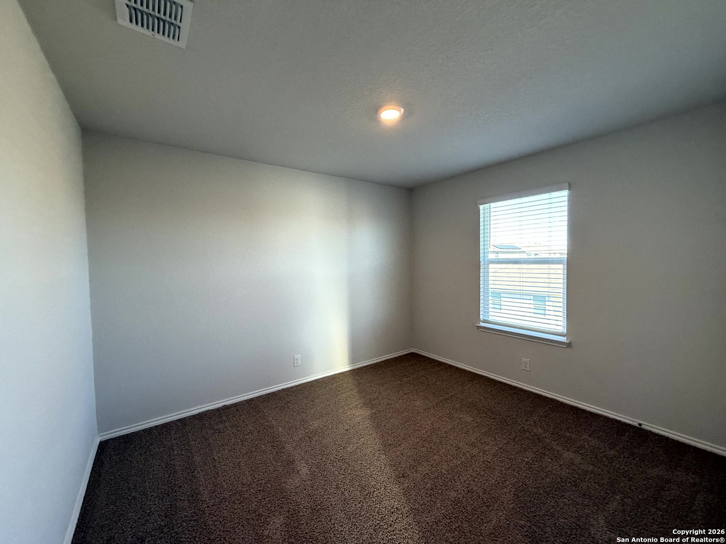 property viewer photo 9