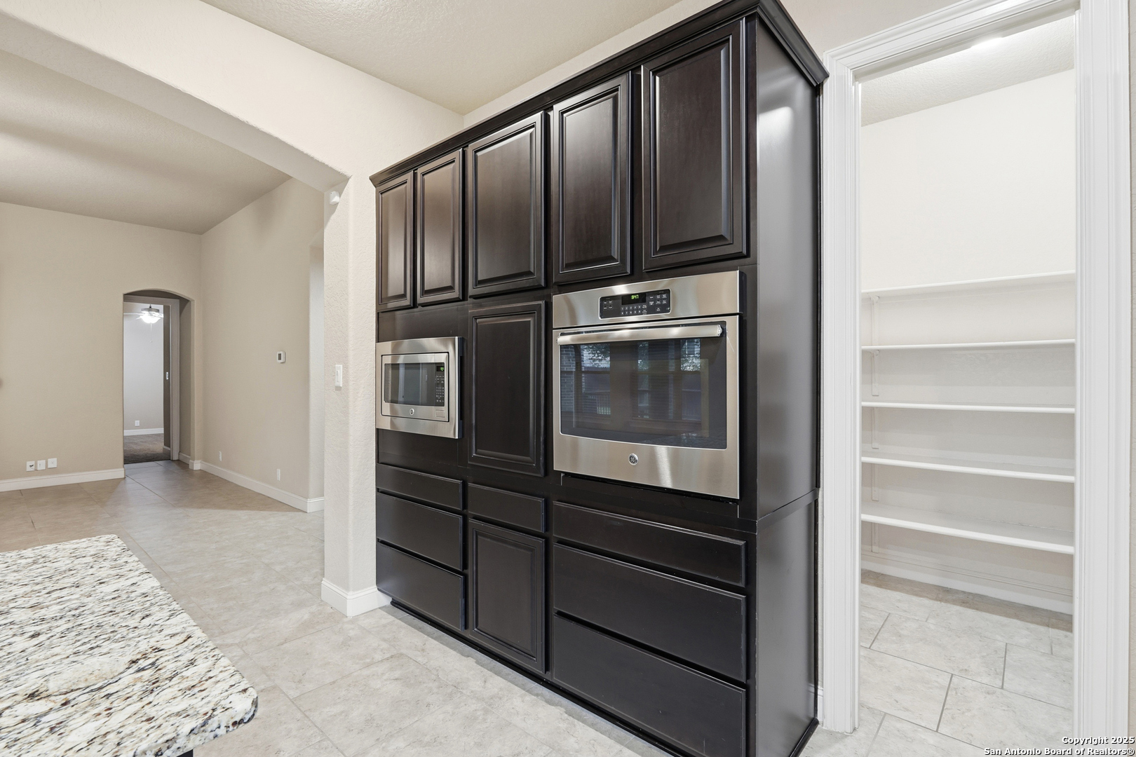 property viewer photo 17