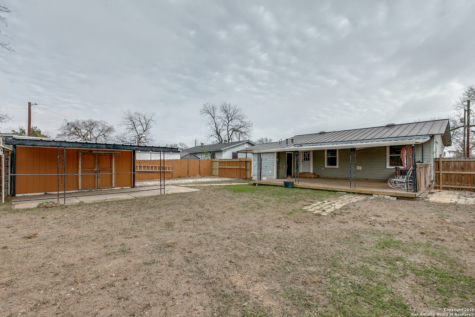 main property photo 19