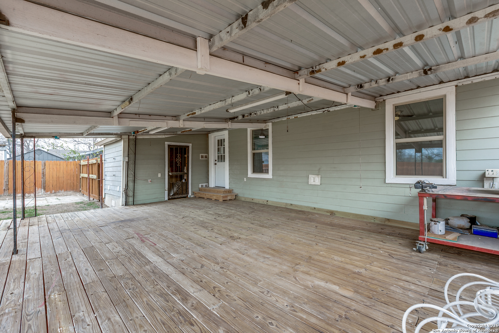 main property photo 22