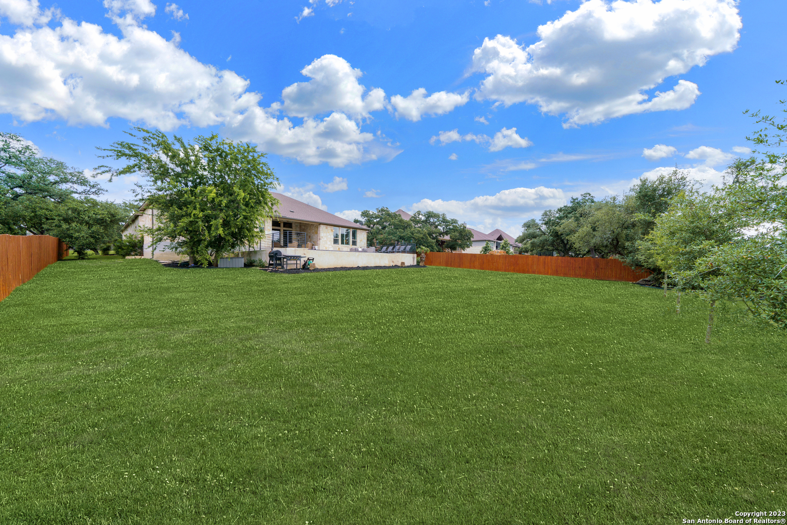 main property photo 45