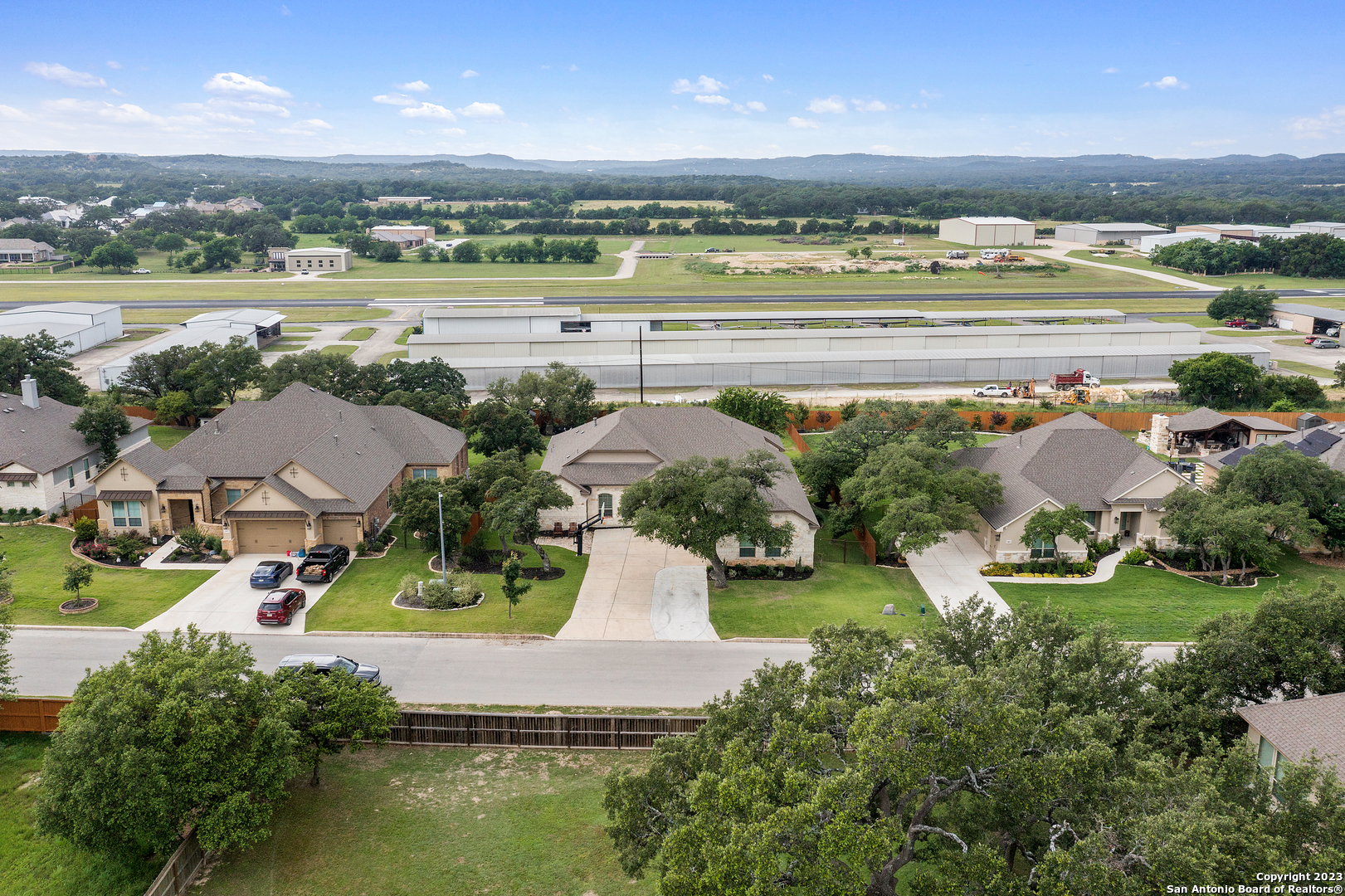 main property photo 50