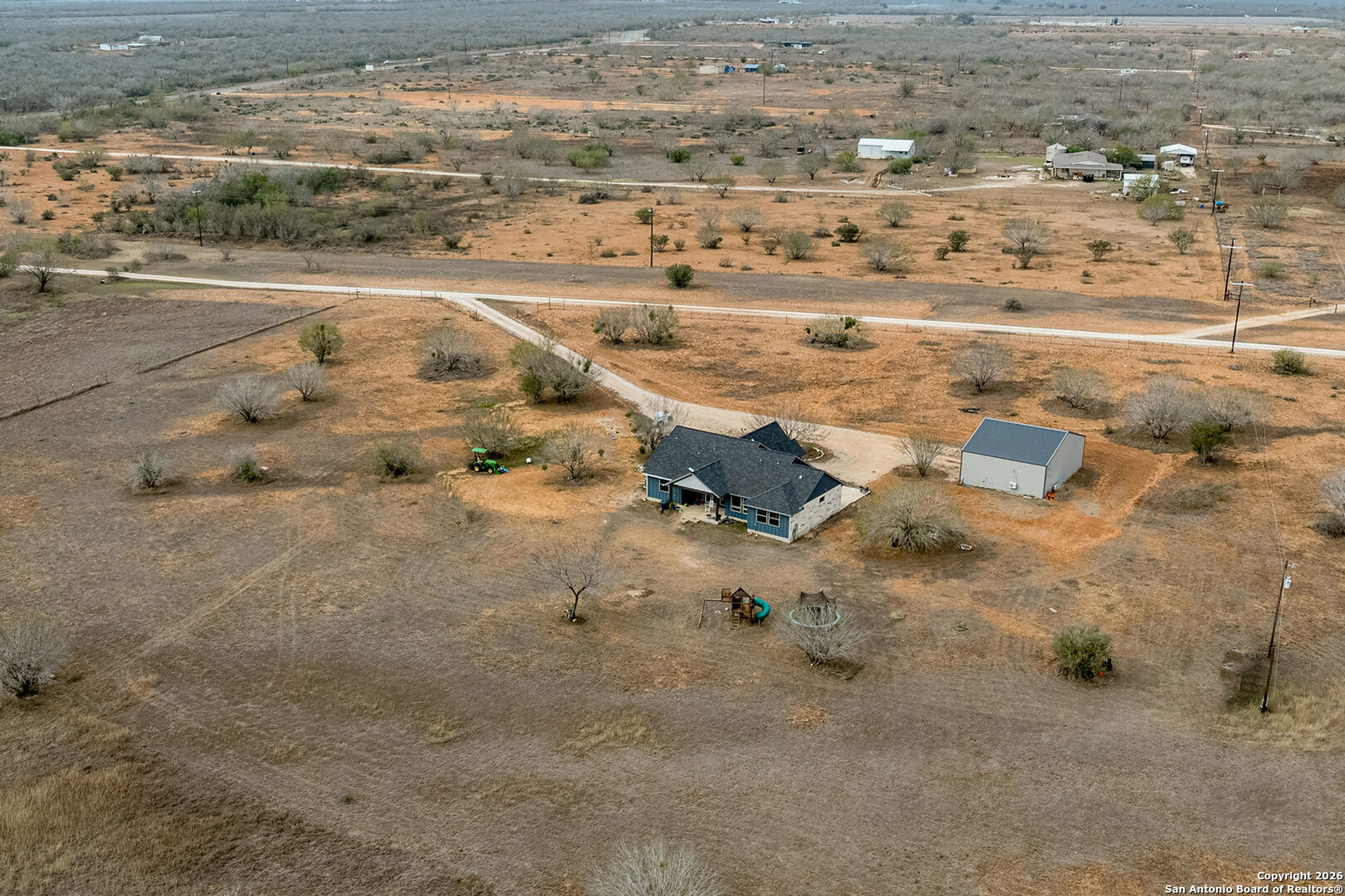 main property photo 15