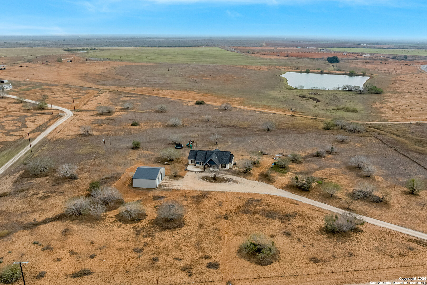 main property photo 9