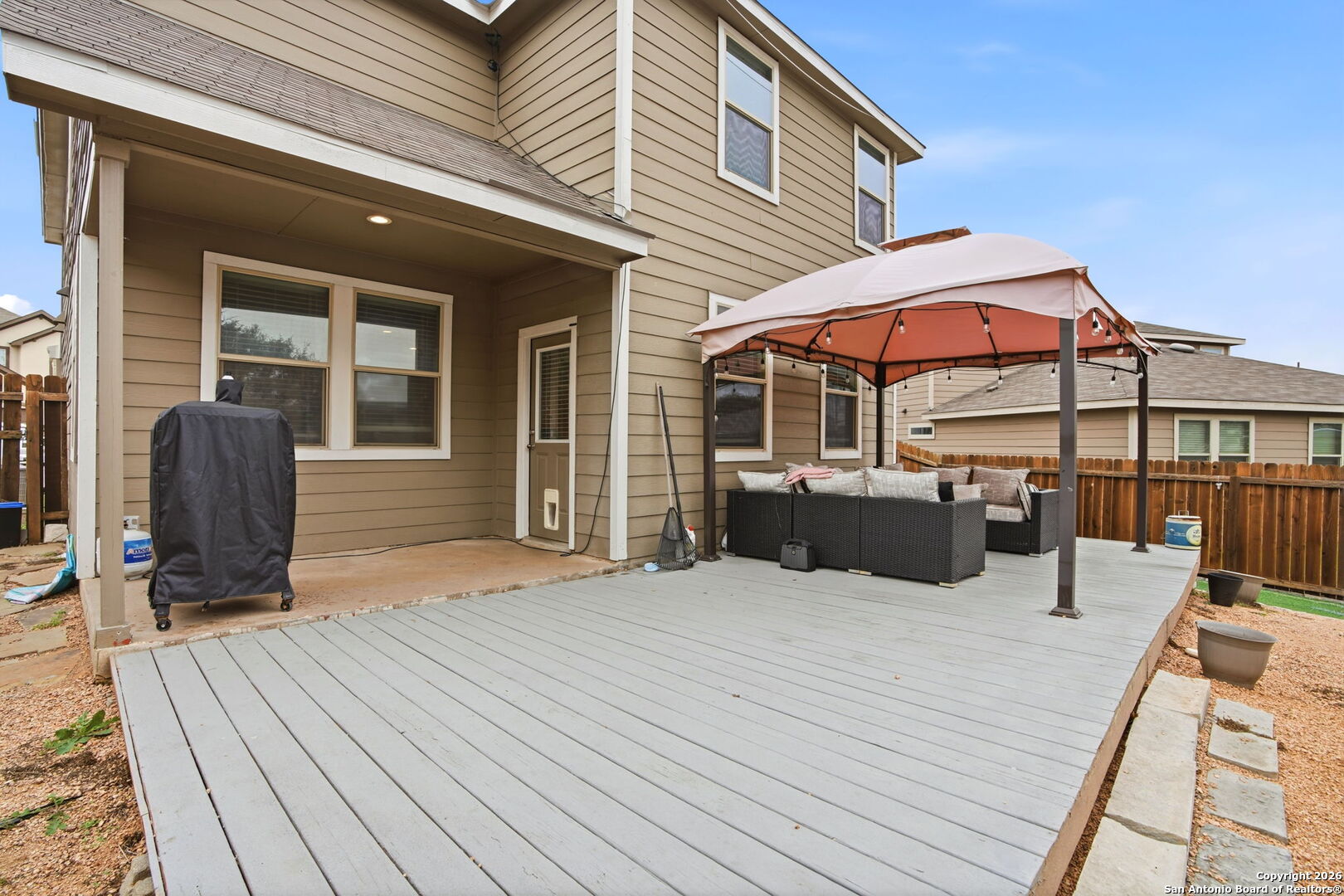main property photo 45
