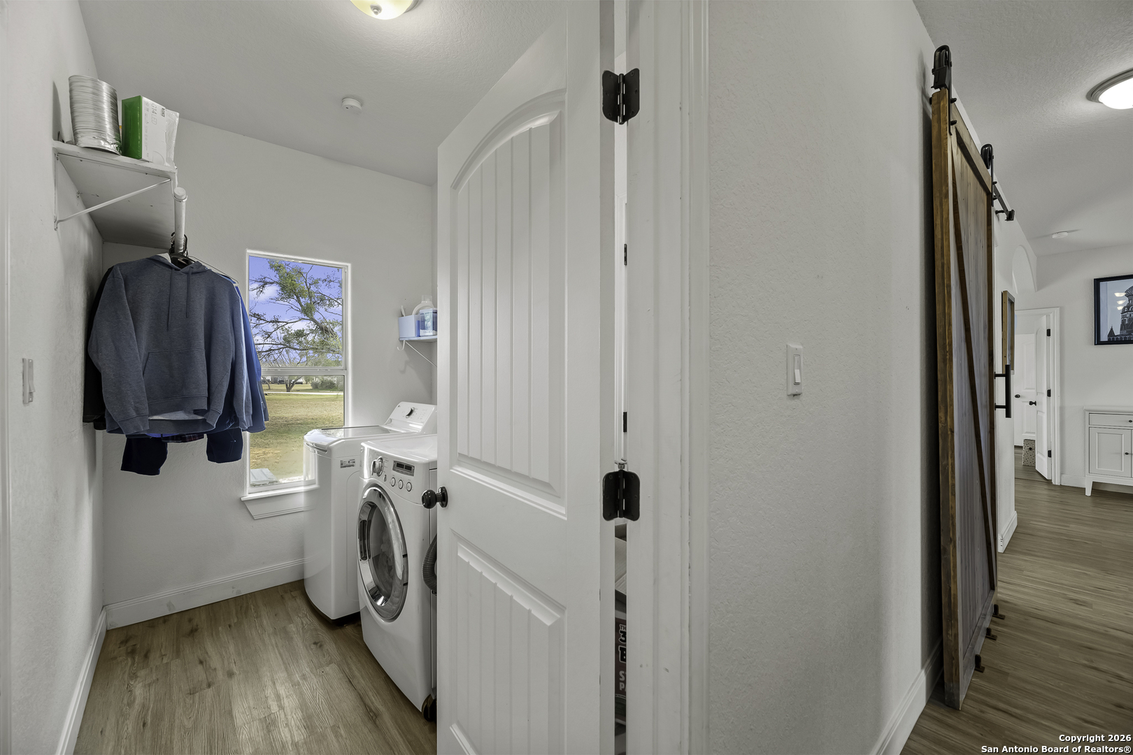 main property photo 20