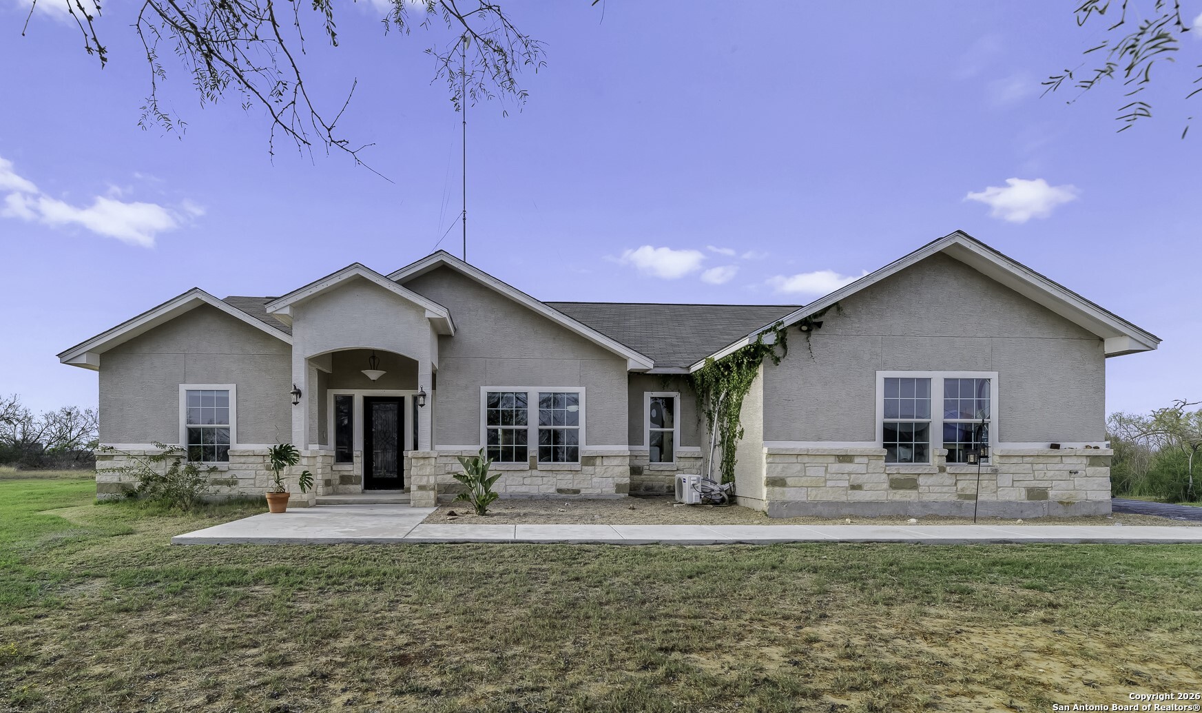 main property photo 38