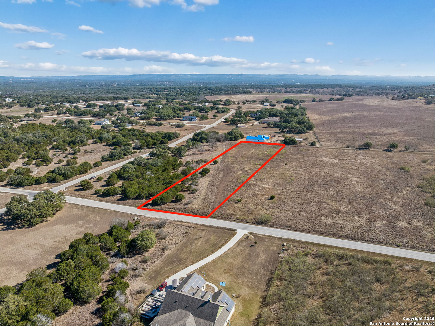 main property photo 6