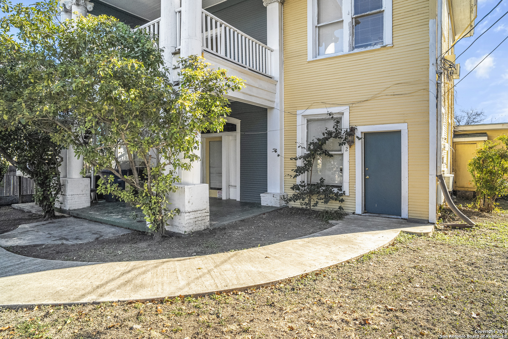 main property photo 4