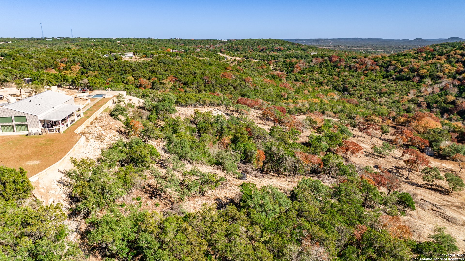 main property photo 10