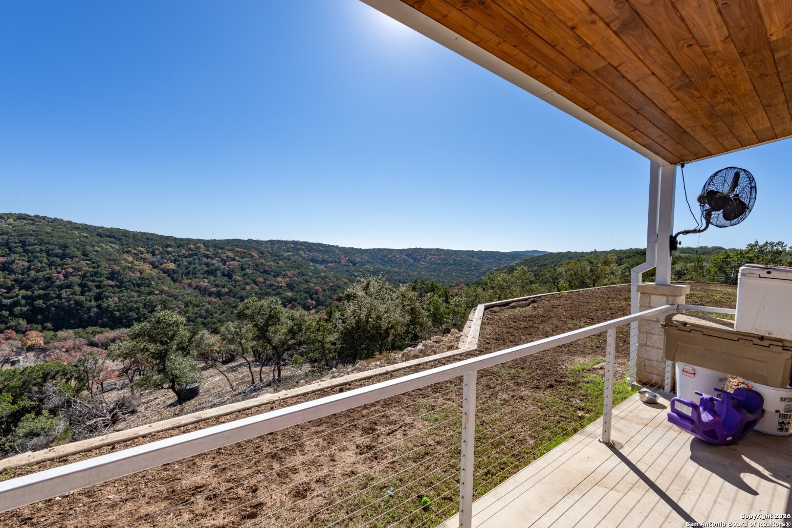 main property photo 18