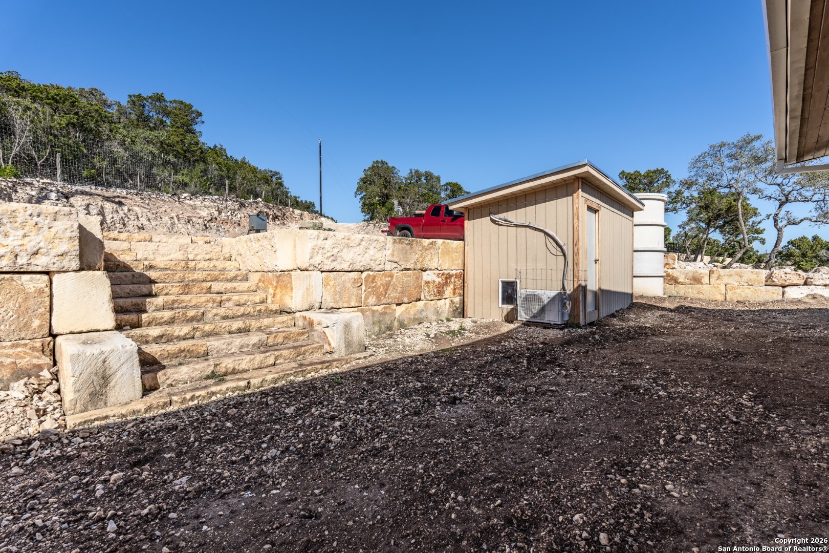 main property photo 21