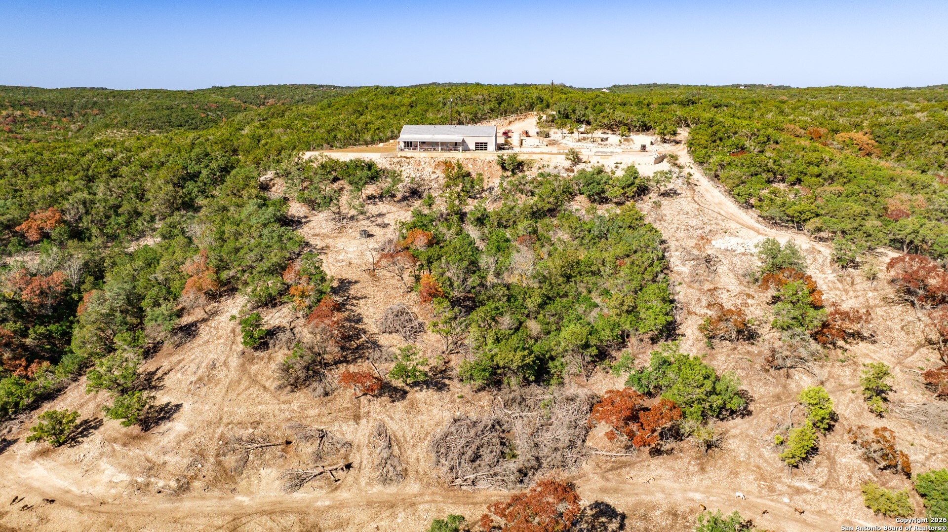 main property photo 9