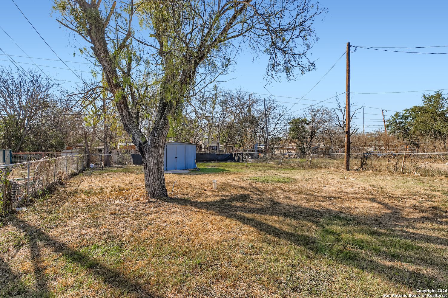 main property photo 24