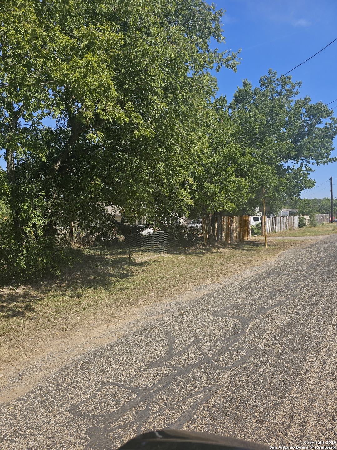 main property photo 2
