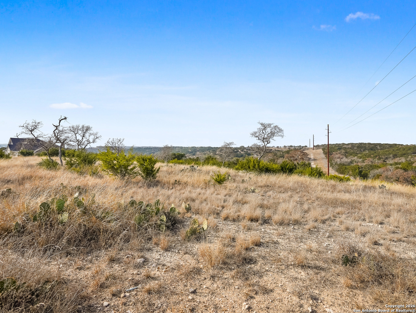main property photo 16