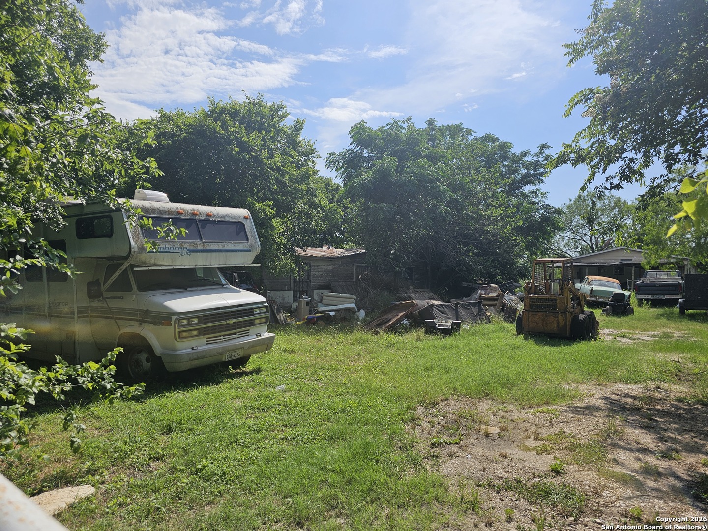 main property photo 15