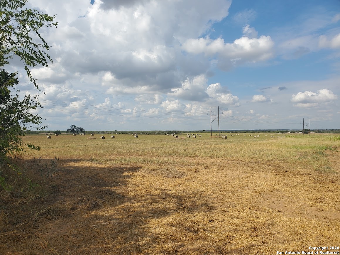 main property photo 9