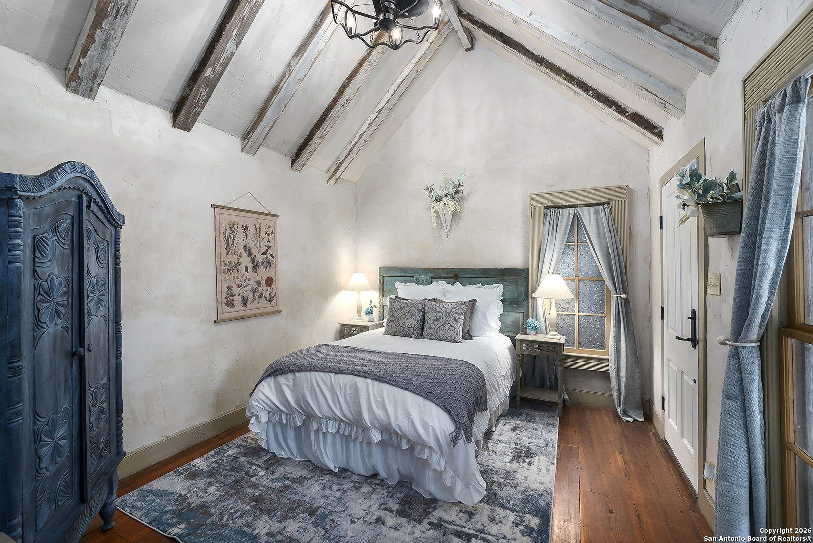 main property photo 24