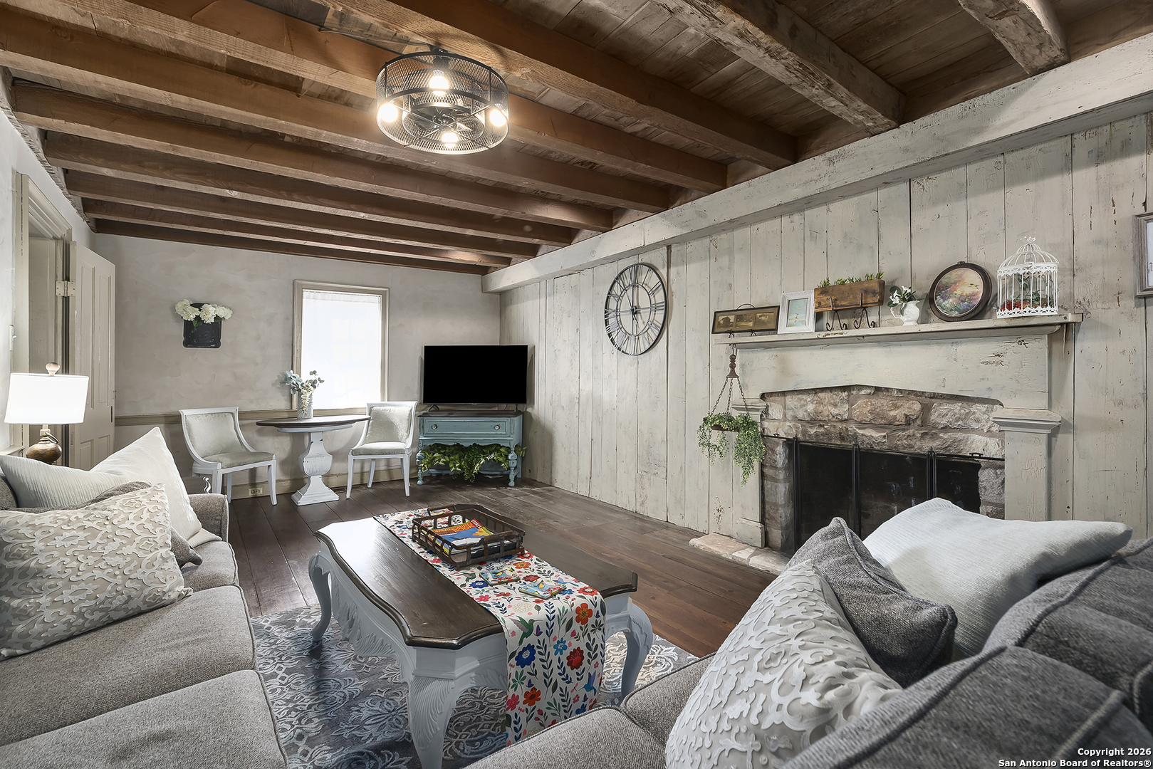 main property photo 7