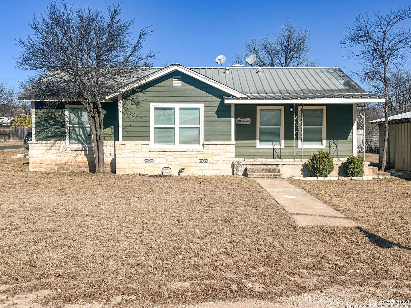 main property photo 1