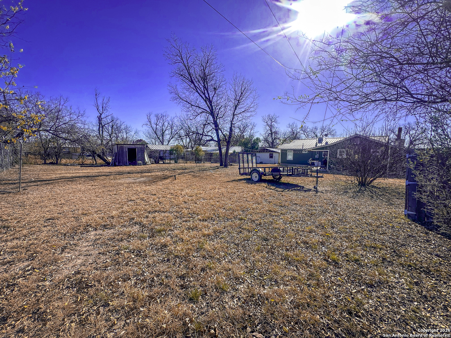 main property photo 16