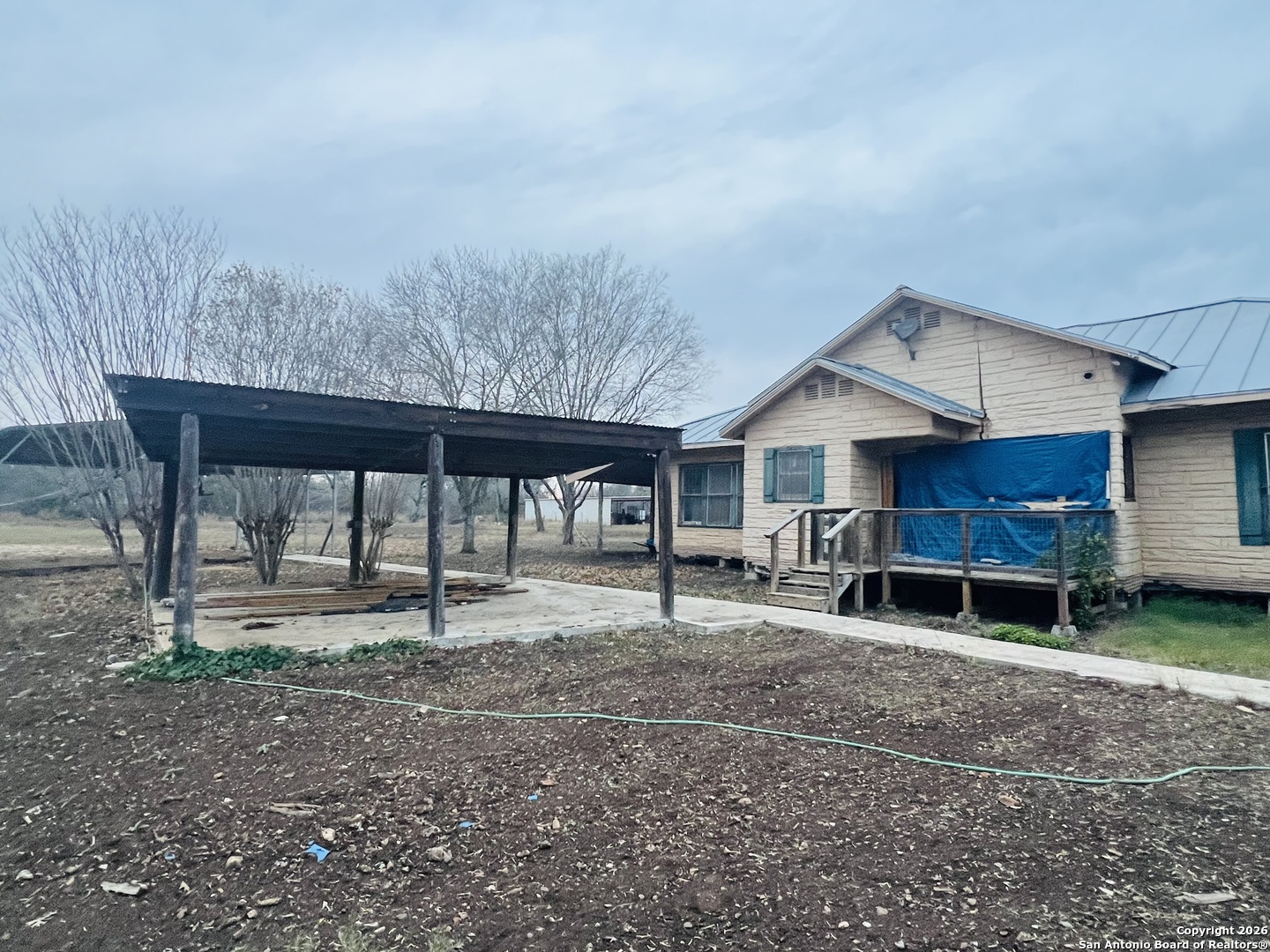 main property photo 7