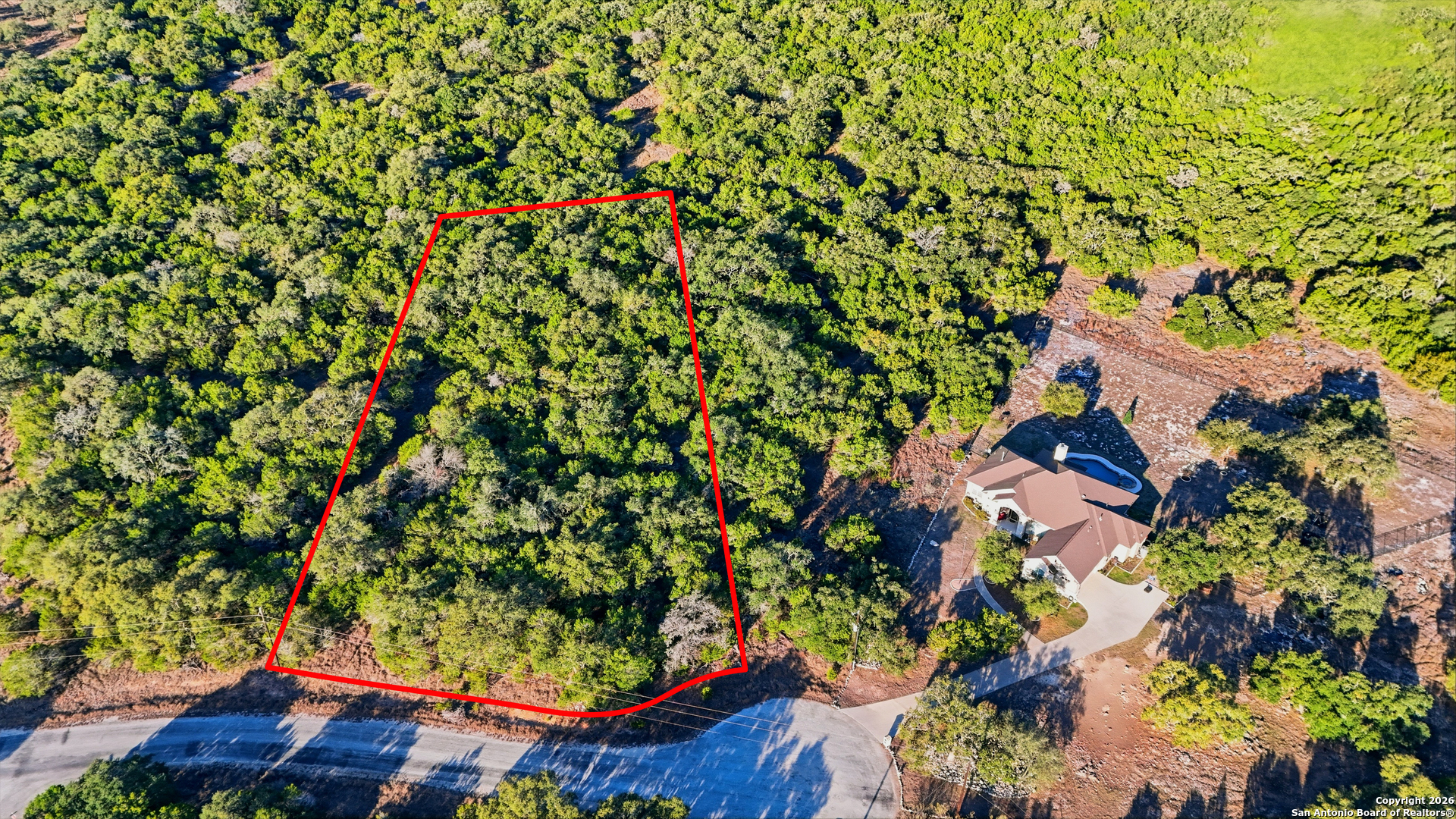 main property photo 3