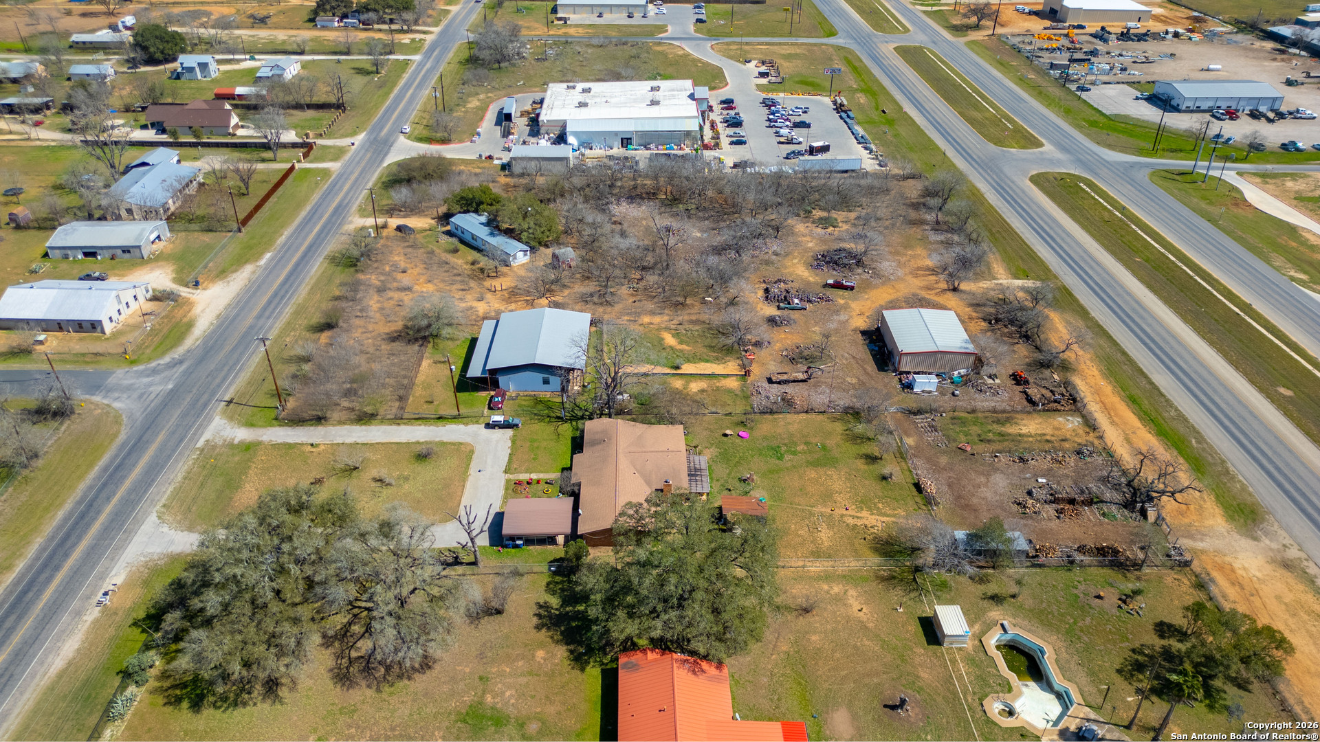 main property photo 5